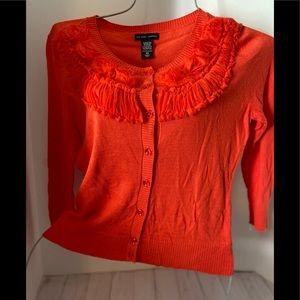 Ruffle New York orange  sweater XS